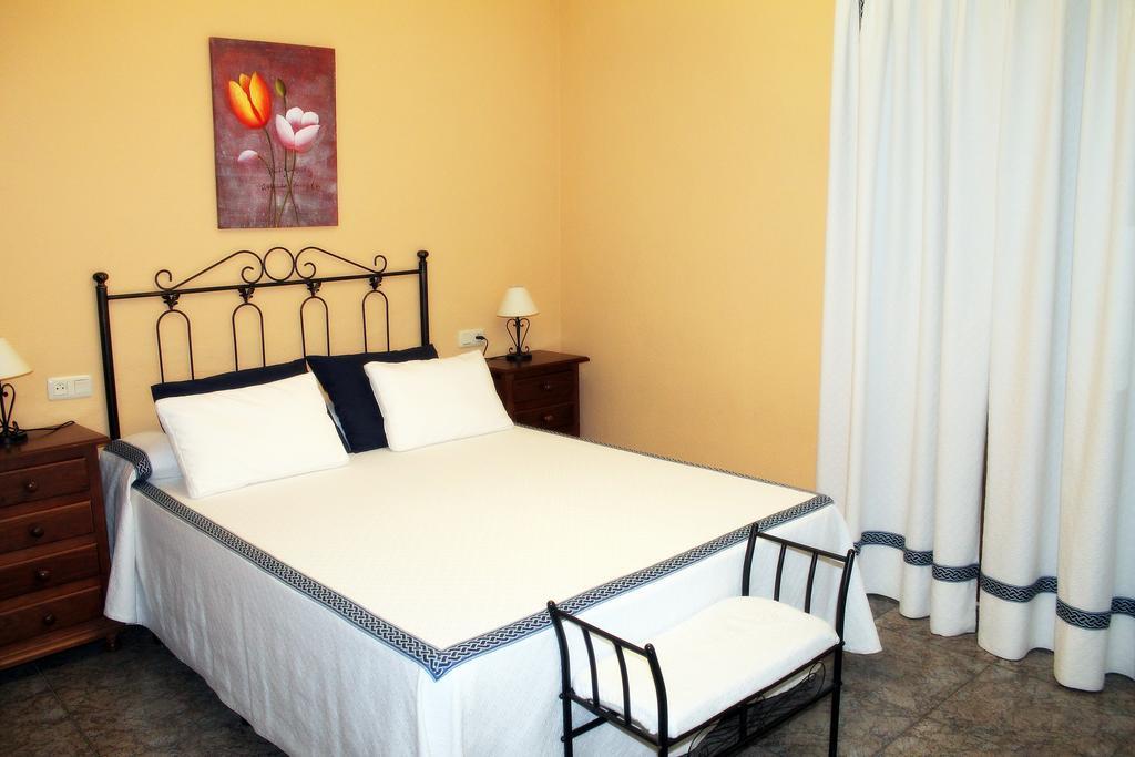 Ferienwohnung Castor Y Polux El Gastor Zimmer foto