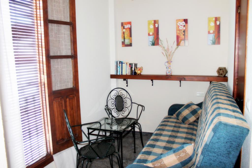 Ferienwohnung Castor Y Polux El Gastor Zimmer foto